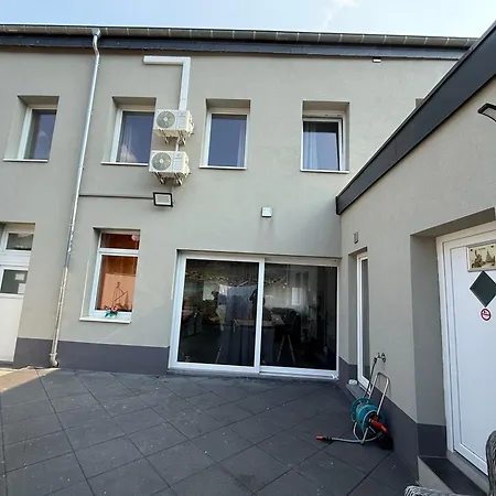 Apartman Melo *